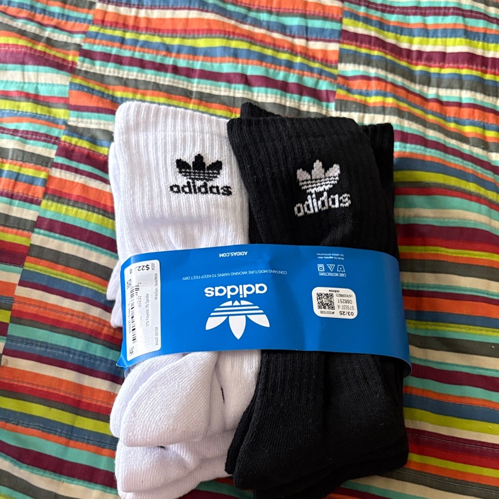 adidas Men's Black & White crew Socks 6-Pack with Trefoil Logo nwt
